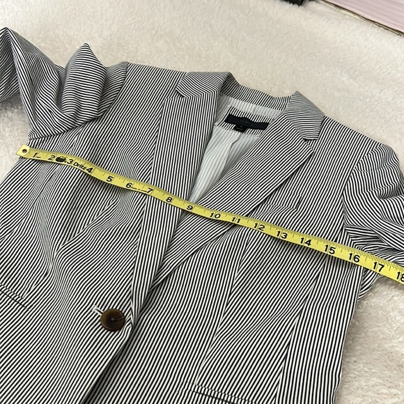J Crew Campbell Striped Blazer Size 4 - Picture 9 of 11
